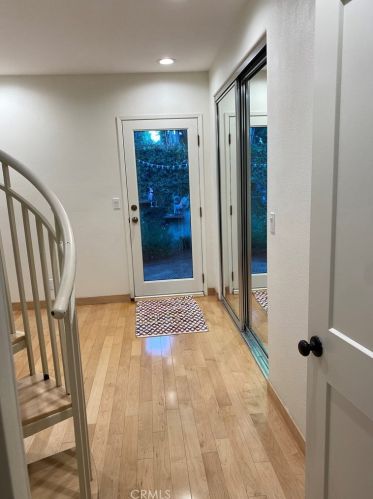 3606 Falcon Ave, Long Beach CA 90805-3648 exterior