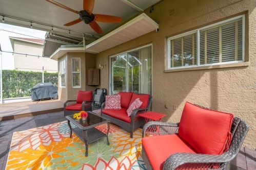 4227 Harbor Lake Dr, Lutz FL  33558-9710 exterior