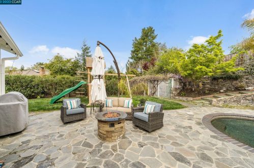 334 Conway Dr, Danville CA  94526-5512 exterior