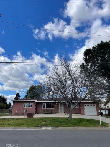 1255 Pennsylvania Ave, Beaumont, CA 92223-1730