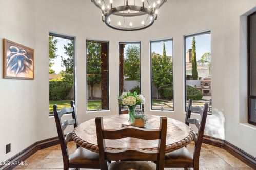 3142 Portola Vly Ct, Gilbert AZ 85297-7618 exterior