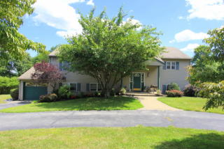 170 Agor Ln, Mahopac, NY 10541-1331