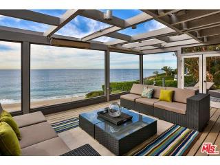 7123 Birdview Ave, Malibu CA  90265-4108 exterior