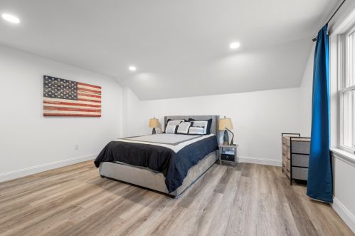 5 Elizabeth Cir, Mashpee MA 02649-2295 exterior