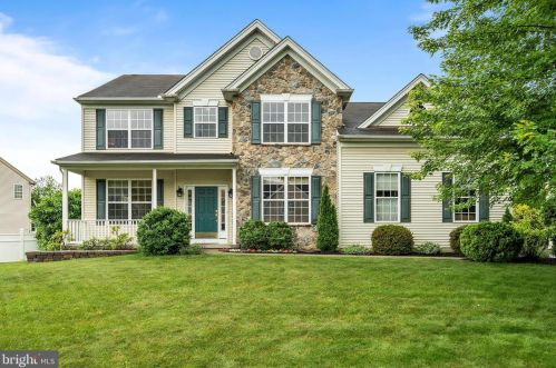 235 Timothy Trl, Easton, PA 18040-8469