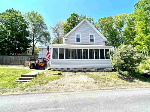 13 High St, Northumberland, NH 03582-4176