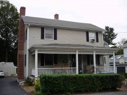 137 Melrose St, Newton, MA 02466-1109