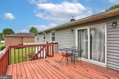 320 Mt Allen Dr, Navy Sup Dpt PA 17055-6165 exterior