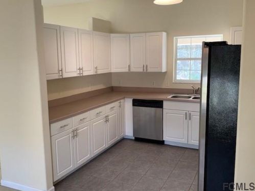 11 Ethel Ln, Palm Coast, FL 32164-6227