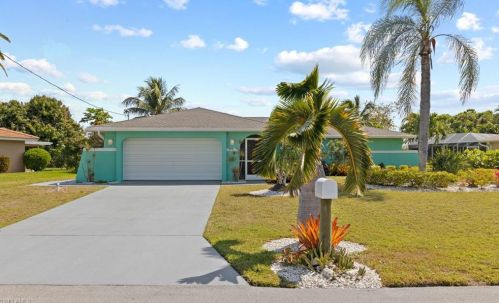2807 20th Ave, Cape Coral FL  33904-4020 exterior