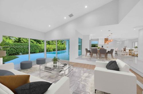 12907 103rd Pl, Miami, FL 33176-5541