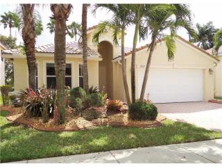 2827 130th Ter, Hollywood, FL 33027-3856