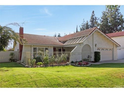 1182 14th St, Upland, CA 91786-2418