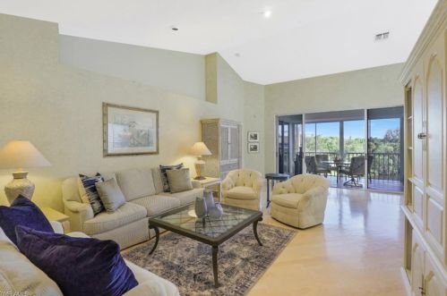 27011 Lake Harbor Ct, Bonita Springs, FL 34134-1601
