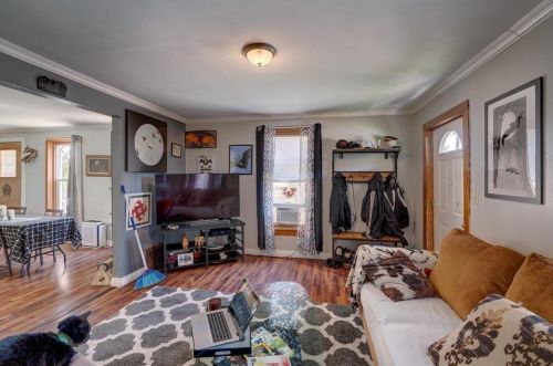 644 Johnson St, Madison WI 53703-1531 exterior