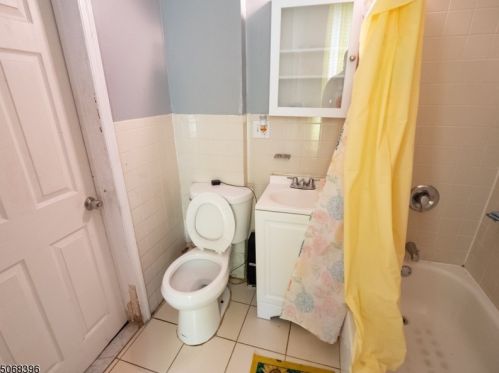 9 17th St, East Orange NJ  07017-5119 exterior