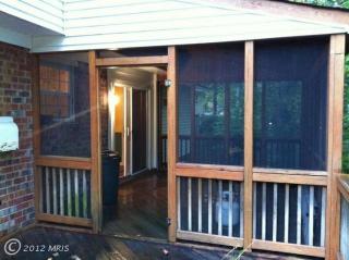 5222 Perth Ct, Springfield VA  22151-1314 exterior