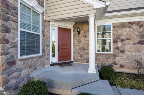 190 Iron Hill Way, Collegeville PA  19426-2833 exterior