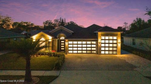3949 Rolling Hill Dr, Titusville FL  32796-1107 exterior