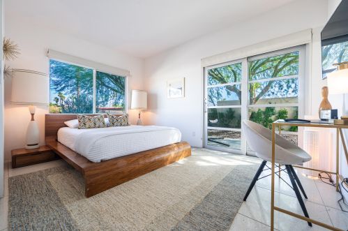 3551 Avenida Fey Norte, Palm Springs CA  92262-5409 exterior