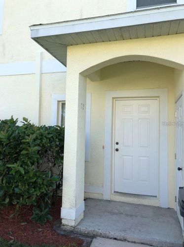 72 Emerald Bay Dr, Oldsmar, FL 34677-5002