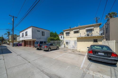 1130 Bennett Ave, Long Beach, CA 90804-4207