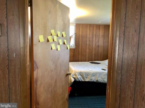 7 2nd St, Highspire PA  17034-1001 exterior