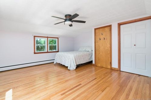 73 Notch Rd, Manchester CT  06043-7421 exterior