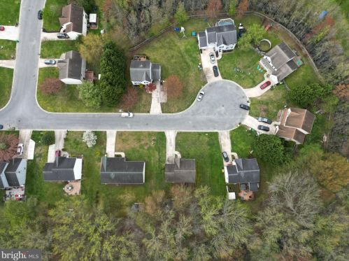 14 Autumnwood Ct, Dover, DE 19904-1905