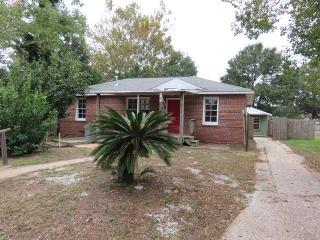 107 Shasta Rd, Pensacola, FL 32507-3144
