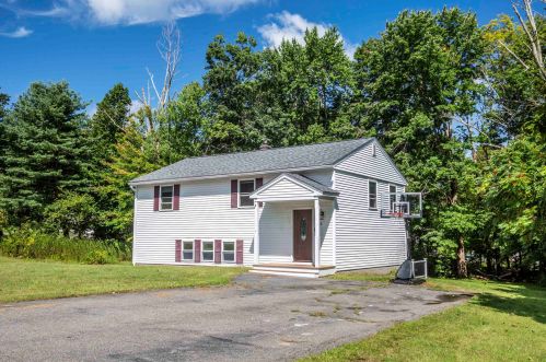 8 Gloria Rd, Salem, NH 03079-2013