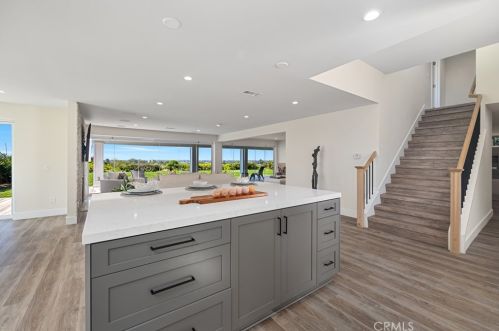 2807 Carob St, Newport Beach, CA 92660-3212