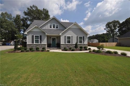 567 Waters Rd, Chesapeake, VA 23322-7300