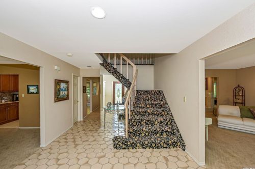 80 Stonehurst Ln, Huntington Station NY  11746-7934 exterior