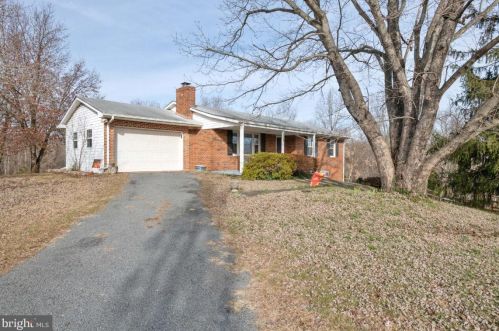 16240 Lee Hwy, Gainesville, VA 20155-1907