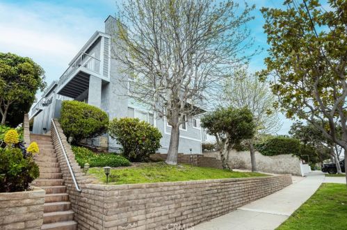708 El Redondo Ave, Redondo Beach, CA 90277-3110