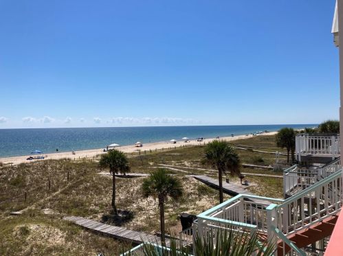 120 Gorrie Dr, Saint George Island FL  32328-2411 exterior