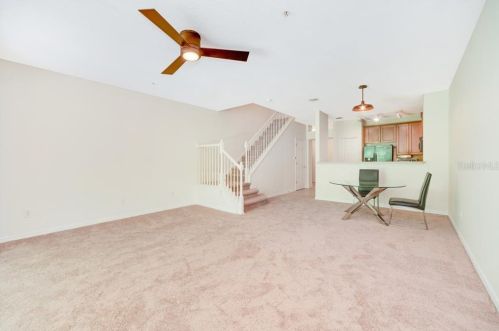 10781 Regent Square Dr, Orlando, FL 32825-4530