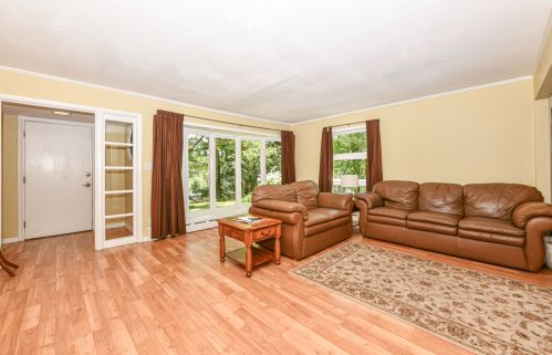 48 Humboldt Pkwy, Williams Bay, WI 53191-9797