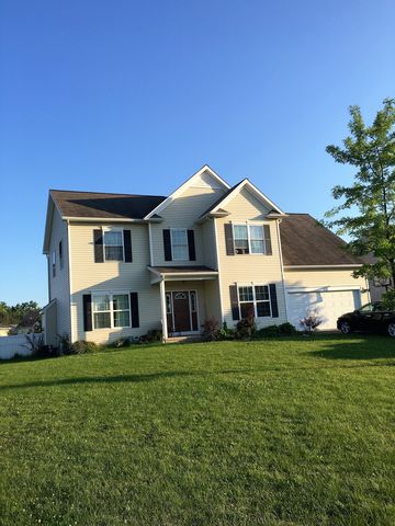5221 Pond View Way, Canandaigua, NY 14424-8170