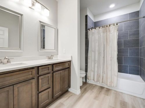 3429 Shelby Ave, Greenville TX  75402-6152 exterior