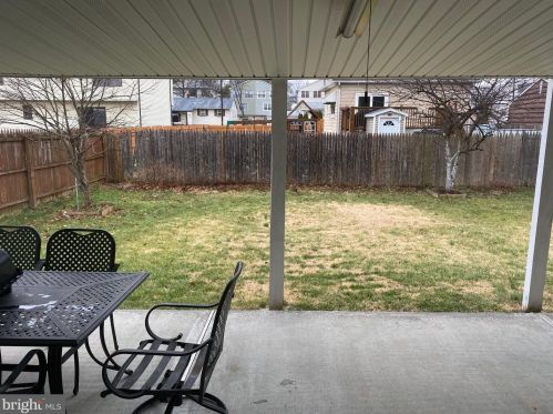 113 Borman Ave, Avenel NJ  07001-2106 exterior