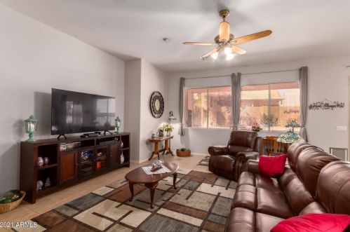 13678 Tara Ln, Sun City, AZ 85374-5317