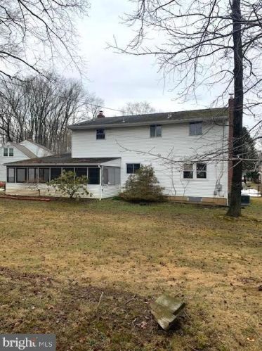 10 Magnolia Ct, Wilmington, DE 19810-1650