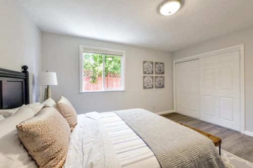 3444 Spring St, Redwood City CA  94063-4219 exterior