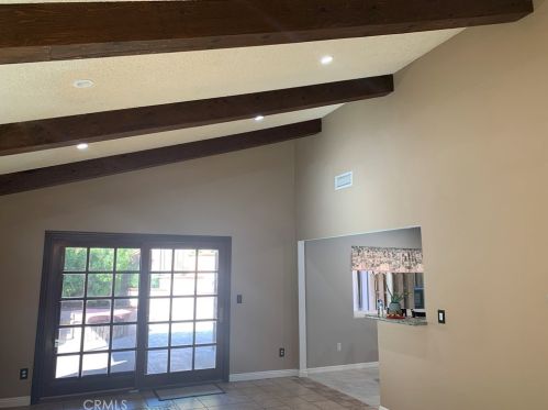 16705 Minter Ct, Santa Clarita CA  91387-3275 exterior