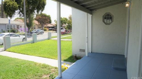 1403 Pearl Ave, Compton CA  90221-1555 exterior