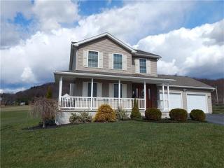 112 Meadowview Dr, Rockwood, PA 15557-1209