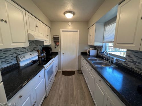 411 Roosevelt Ave, Lehigh Acres FL  33936-1202 exterior