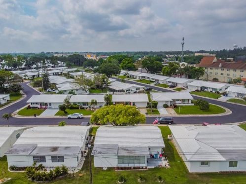 4421 94th Ave, Pinellas Park FL  33782-5523 exterior